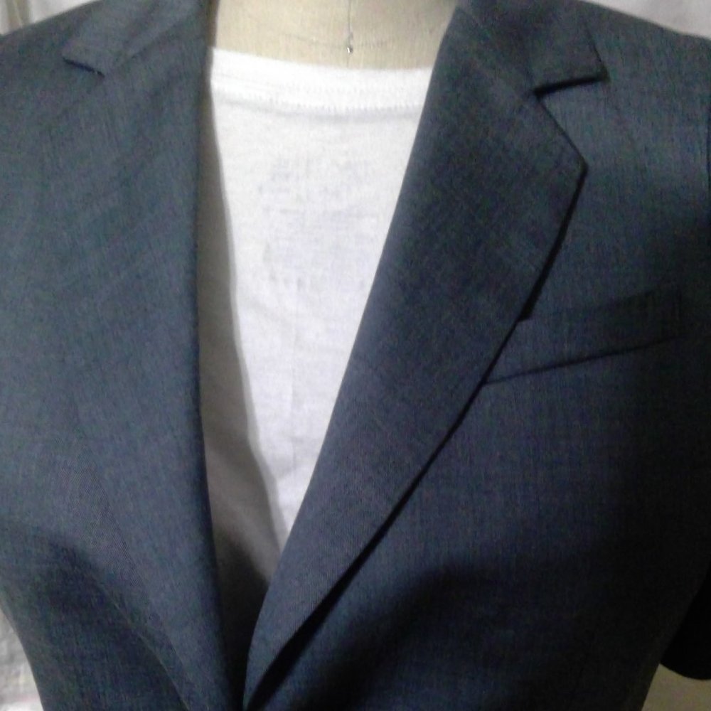 BCBG 2 piece Career Suit with Short sleeves Size M - Picture 2 of 16